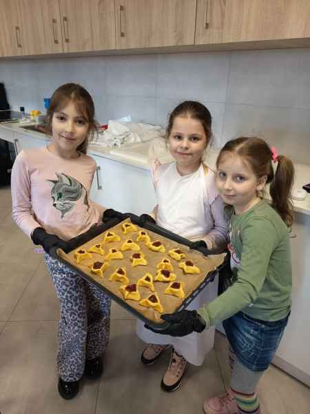 image-3380134825470458